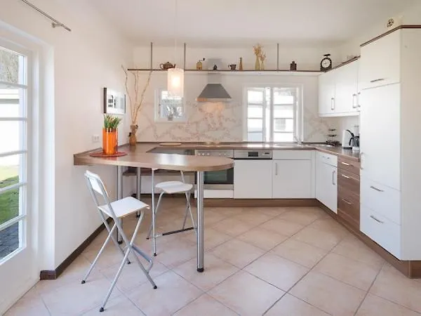 Casa de Férias Romantisches Reetdachhaus *